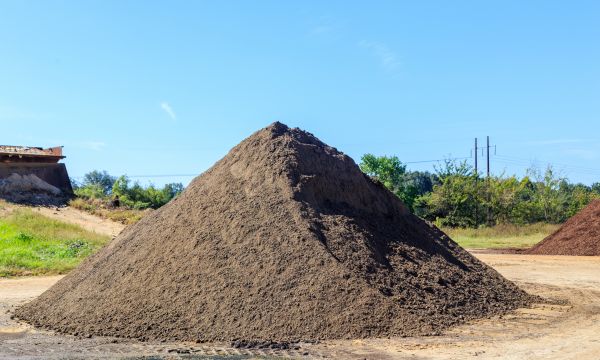 Black Dirt Delivery in Sun City