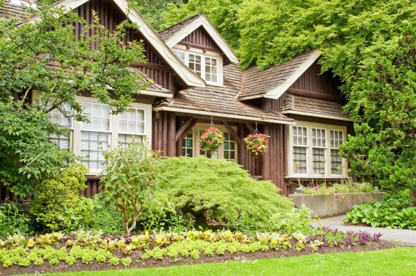Log Home Landscaping in Sun City